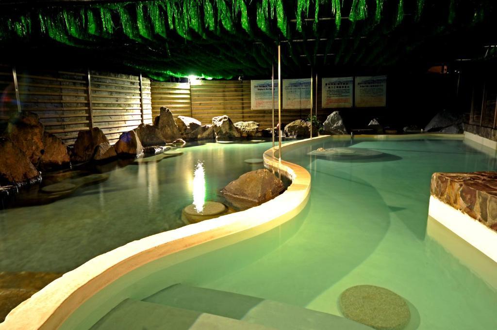 Chat Hot Spring Resort Keelung Eksteriør billede